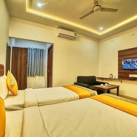 Visa Inn Hotel 4Kms From Airport L Free Airport Pickup & Drop 24X7 Devanahalli 外观 照片
