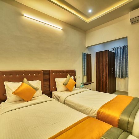 Visa Inn Hotel 4Kms From Airport L Free Airport Pickup & Drop 24X7 Devanahalli 外观 照片