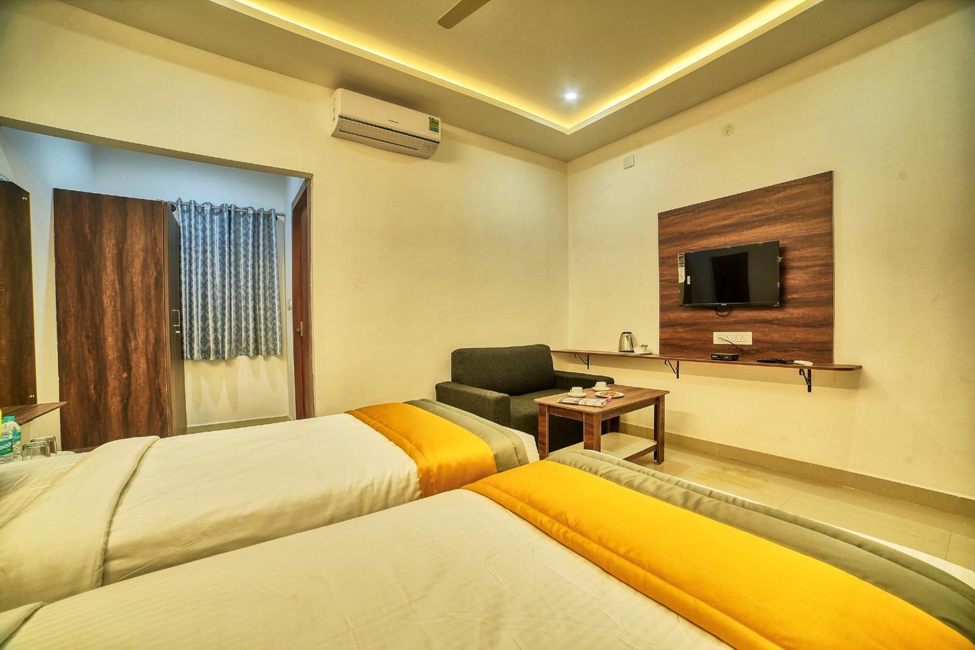 Visa Inn Hotel 4Kms From Airport L Free Airport Pickup & Drop 24X7 Devanahalli 外观 照片