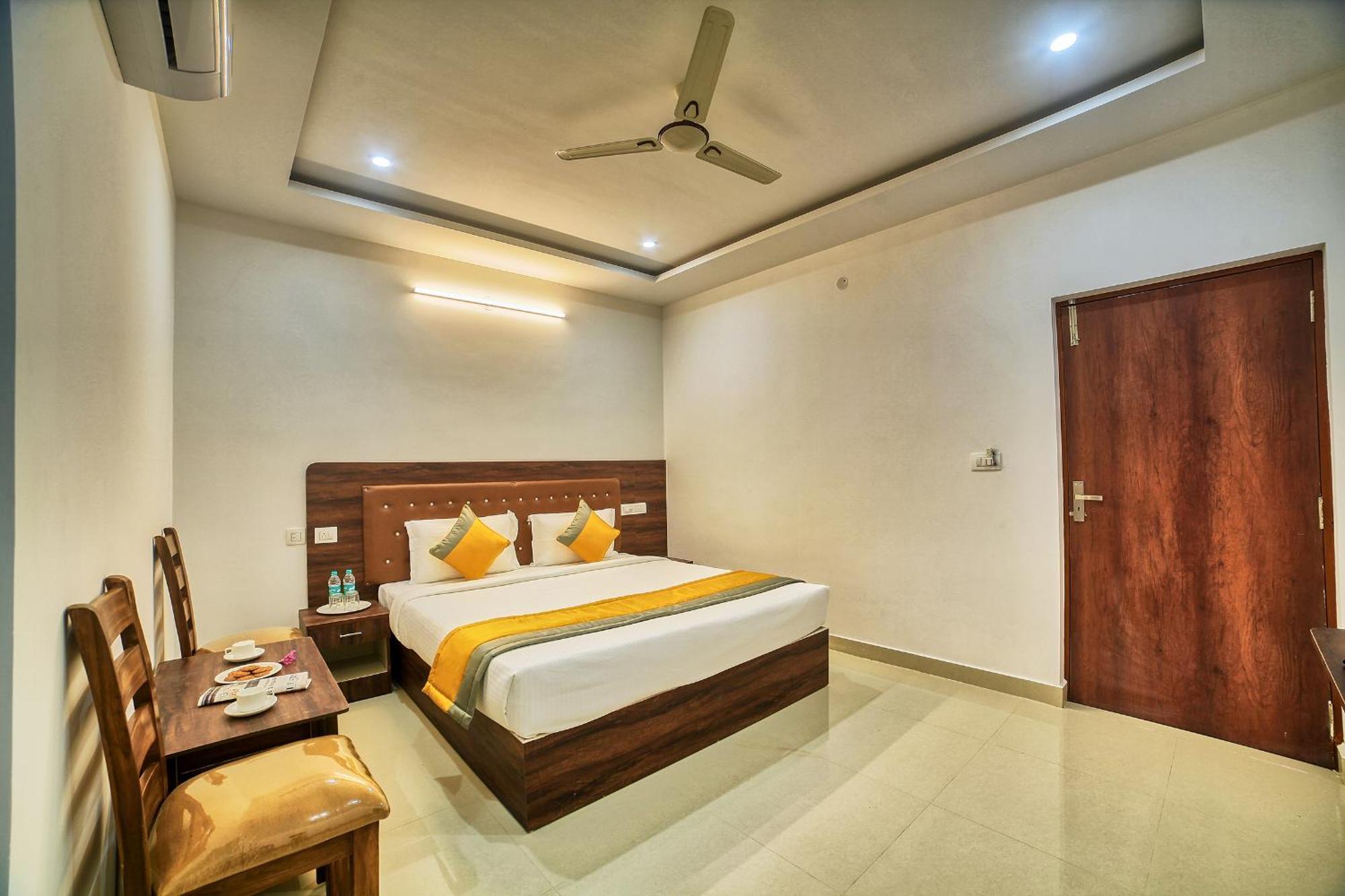 Visa Inn Hotel 4Kms From Airport L Free Airport Pickup & Drop 24X7 Devanahalli 外观 照片